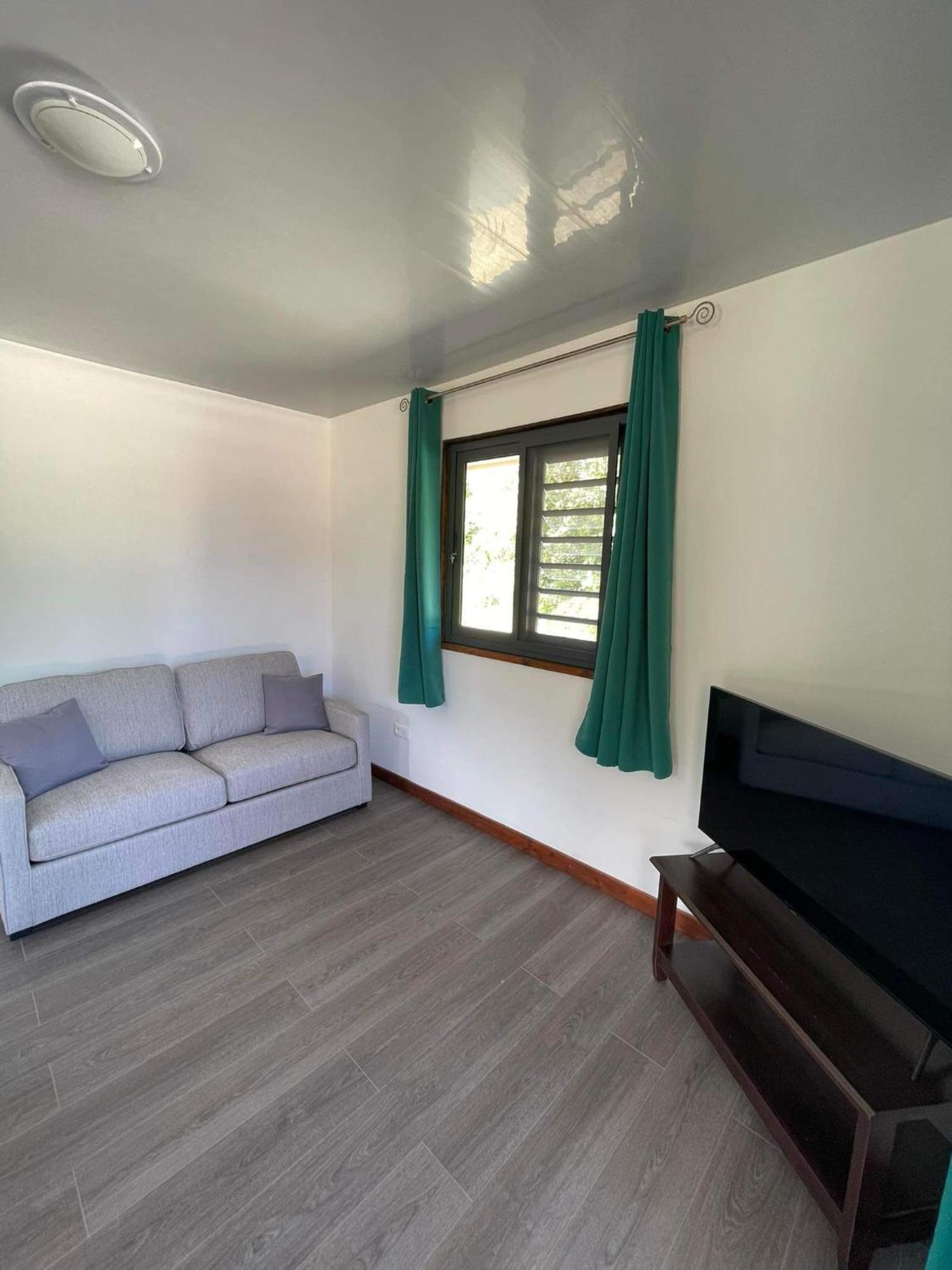 Parea Lodge Huahine Bungalow F2 #Miti Extérieur photo