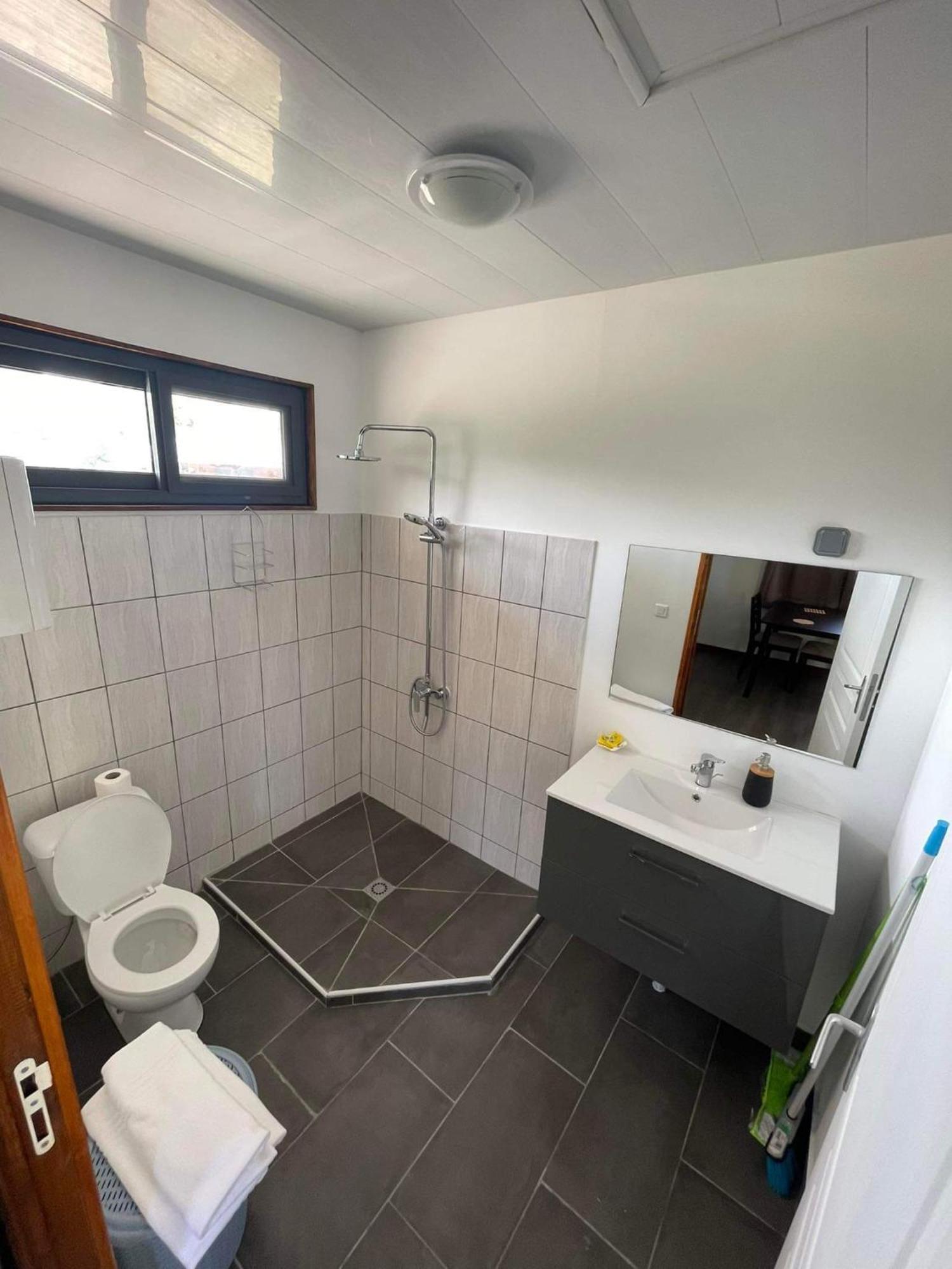Parea Lodge Huahine Bungalow F2 #Miti Extérieur photo